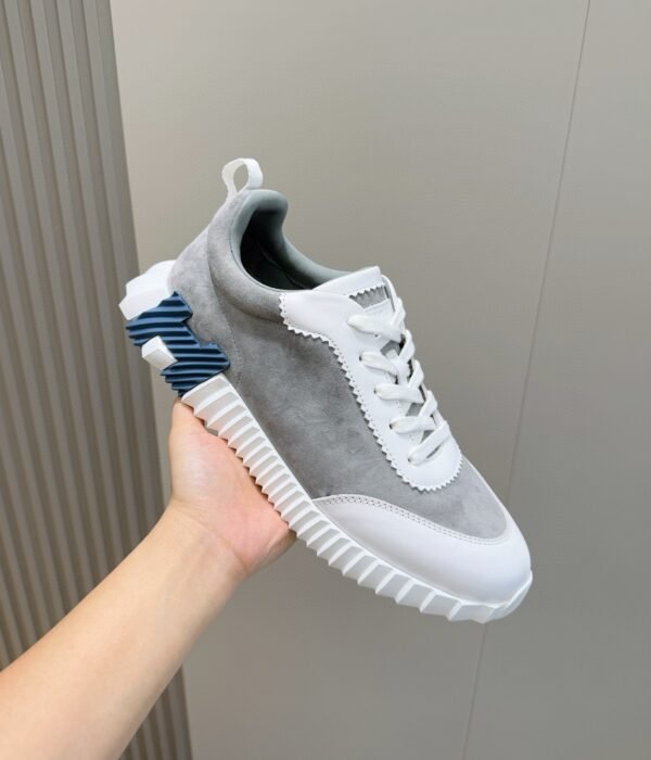 HRMS Leather & Suede Trainers – Grey with White Accents