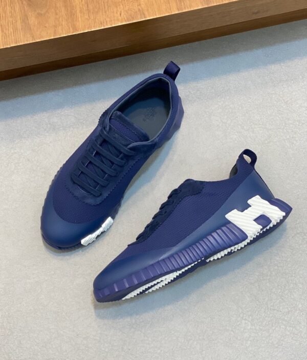 HRMS Mesh Low-Top Trainers – Blue with White Detail