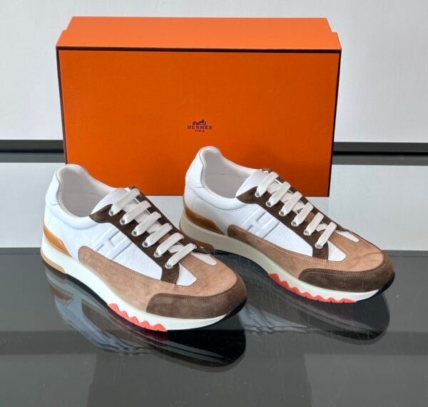 HRMS Low-Top Suede & Leather Trail Trainers – Brown & White Contrast