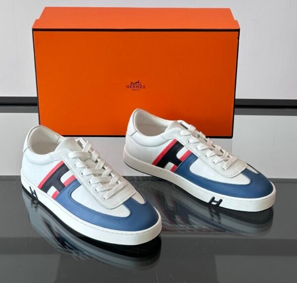 5 HRMS Boomerang Leather Trainer – White with Bleu Allure & Multicolor Accents