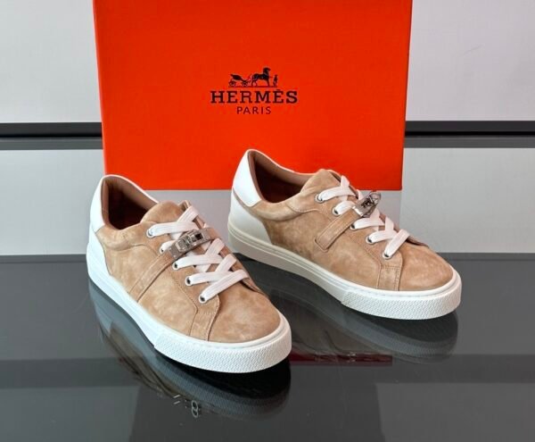 5 HRMS Day Suede Trainers with Functional Kelly Buckle - Beige
