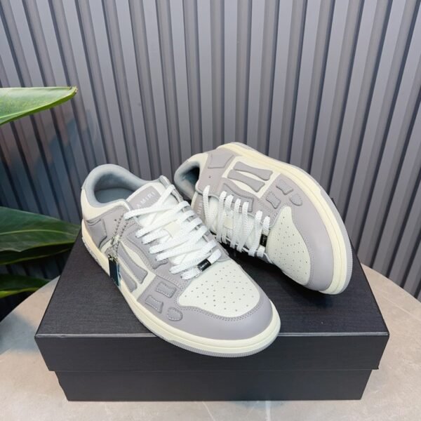 AMR Skel Leather Trainers – White with Grey Panels