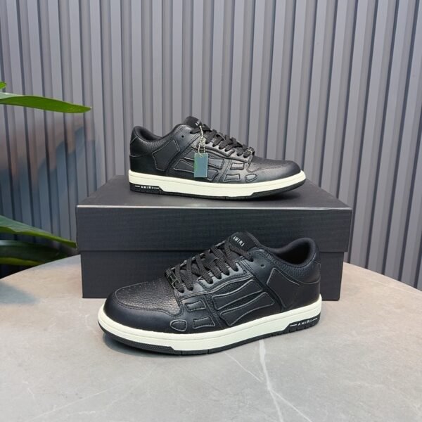 5 AMR Skel Leather White Mid Sole Trainers – Black