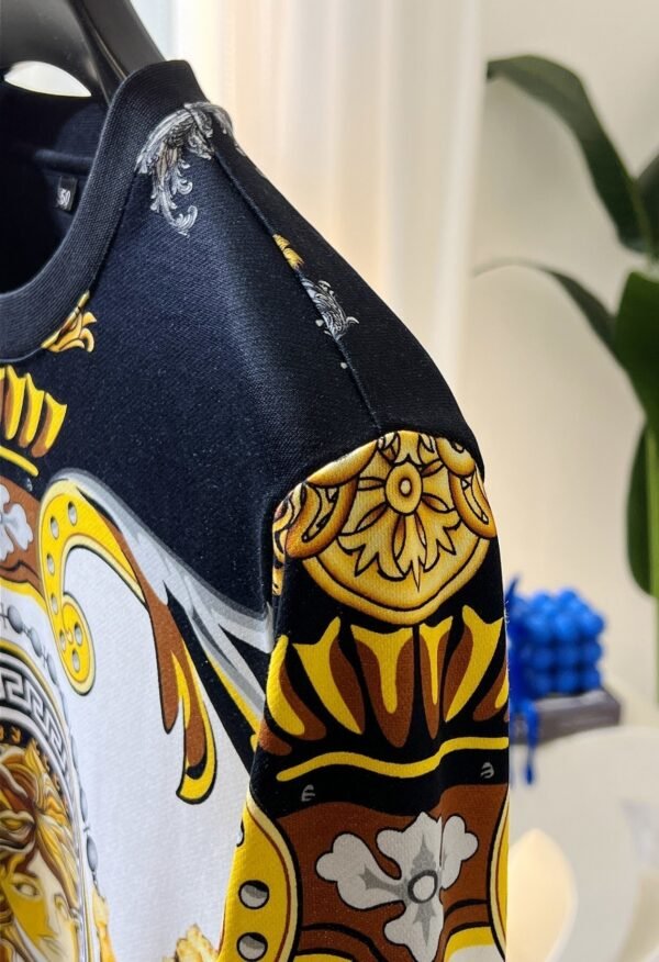 VRSC Barocco Tribute Print Crewneck Jumper