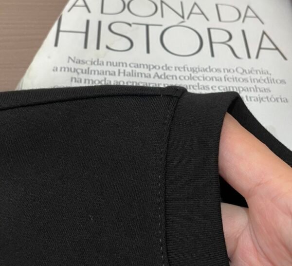 VRSC Gold-Tone Medusa Embossed Logo Slim-Fit Knit Jumper – Black