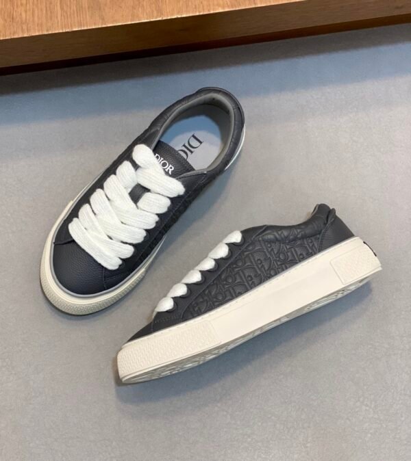 DXR CD Low-Top Oblique Leather Trainers – Black