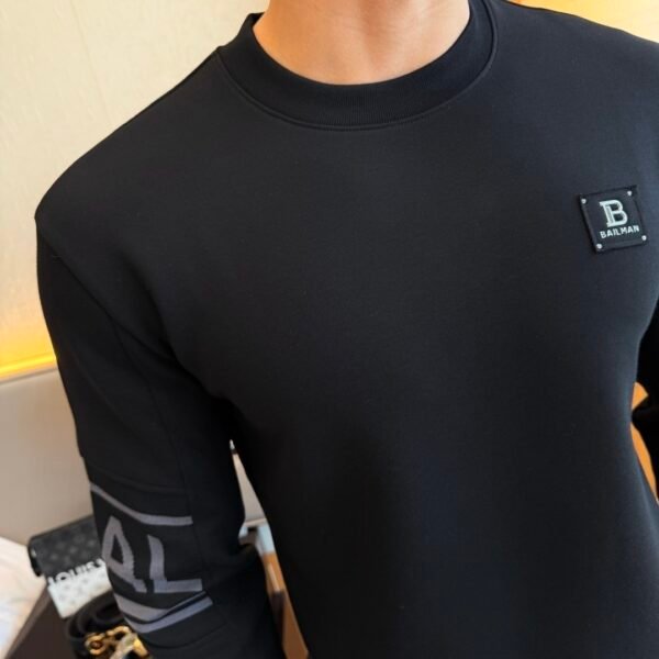5 BLMN Logo-Print Long-Sleeve Tee Jumper - Black