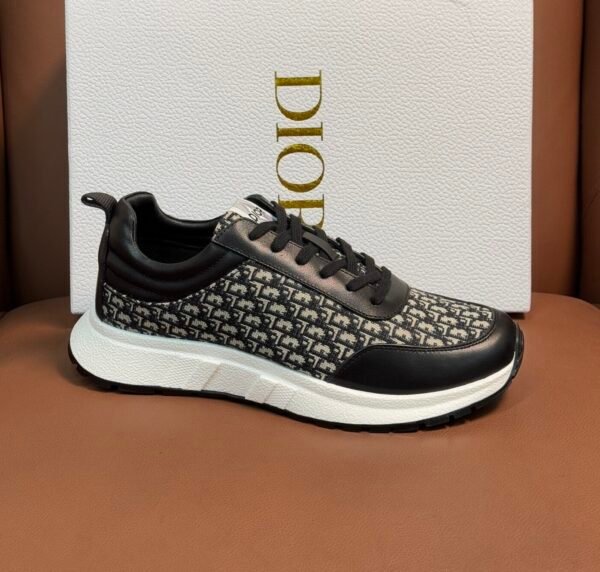 DXR CD Beige & Black Oblique Jacquard Leather Accents Runner Trainers