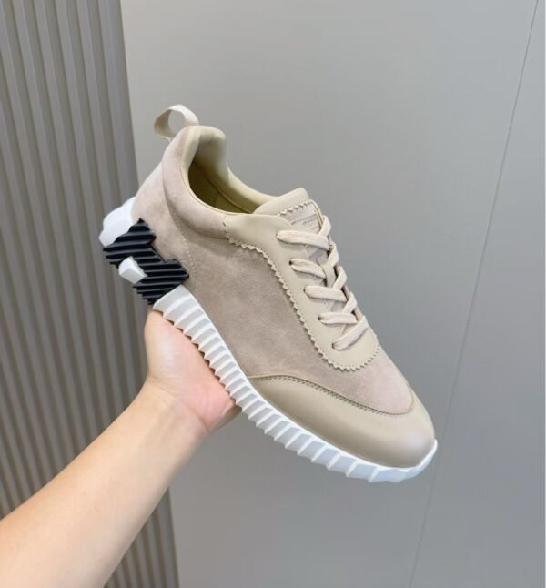 HRMS Leather & Suede Trainers – Beige
