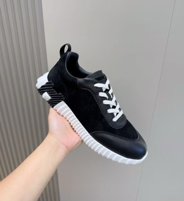 HRMS Leather & Suede Trainers – Black