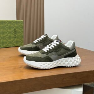 GCCI Trainers with Contrast Panels and Textured Sole - Olive Green