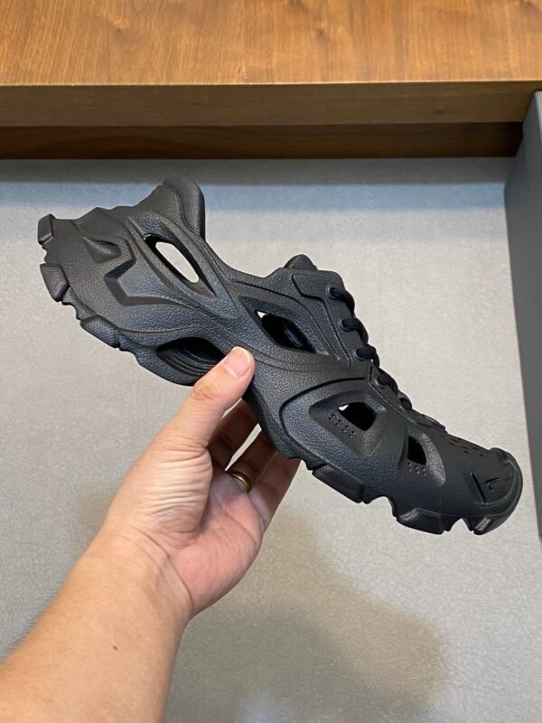 BLNCG Chuncky Sculpted Low-Top Trainers - Black