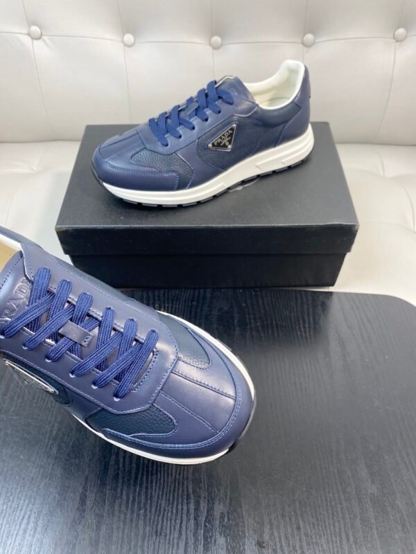 5173f9c3 PRDA Low-Top Trainers with Contrast Panels - Navy Blue