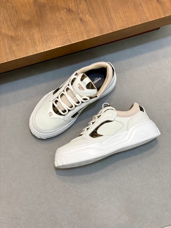 5620c18c FND Low-Top Trainers with Subtle Beige Accents - White