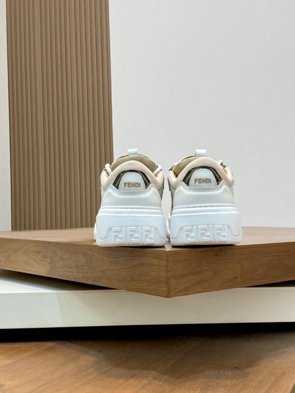 583576fb FND Low-Top Trainers with Subtle Beige Accents - White