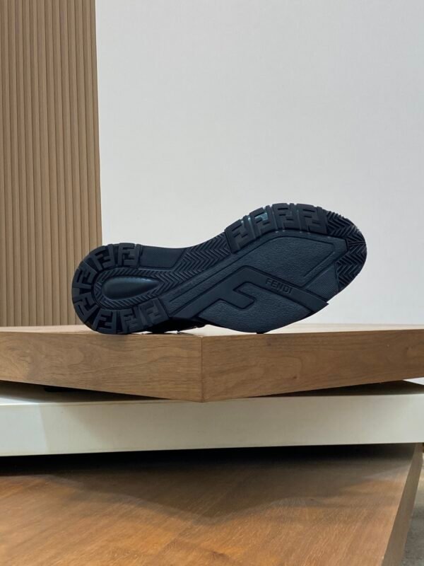 5a57c682 FND Monogram Panel Trainers - Black