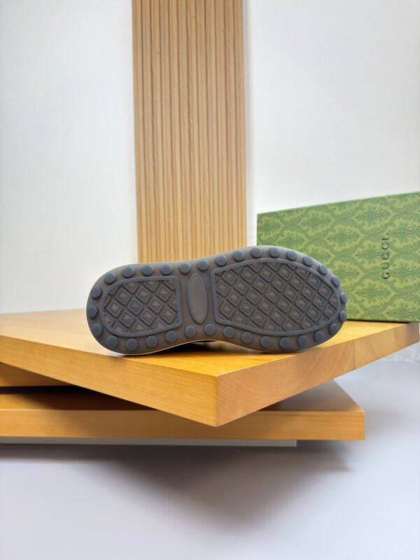 GCCI Chunky Trainers with Side Stripe and Embossed Pattern - Navy Blue/White