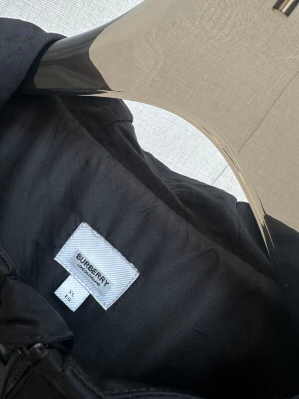 BRBY Hooded Zip-Up Jacket - Black