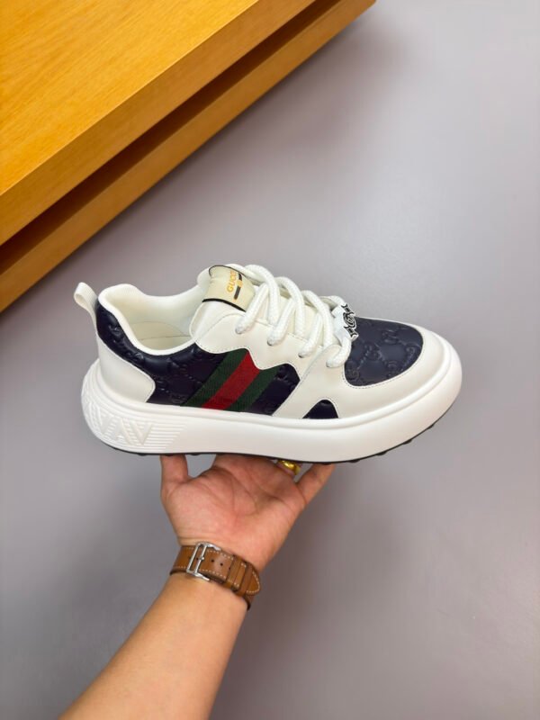 GCCI Chunky Trainers with Side Stripe and Embossed Pattern - Navy Blue/White