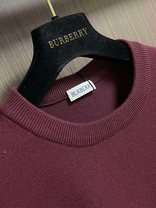 BRBY Color-Block Crew Neck Jumper - Burgundy