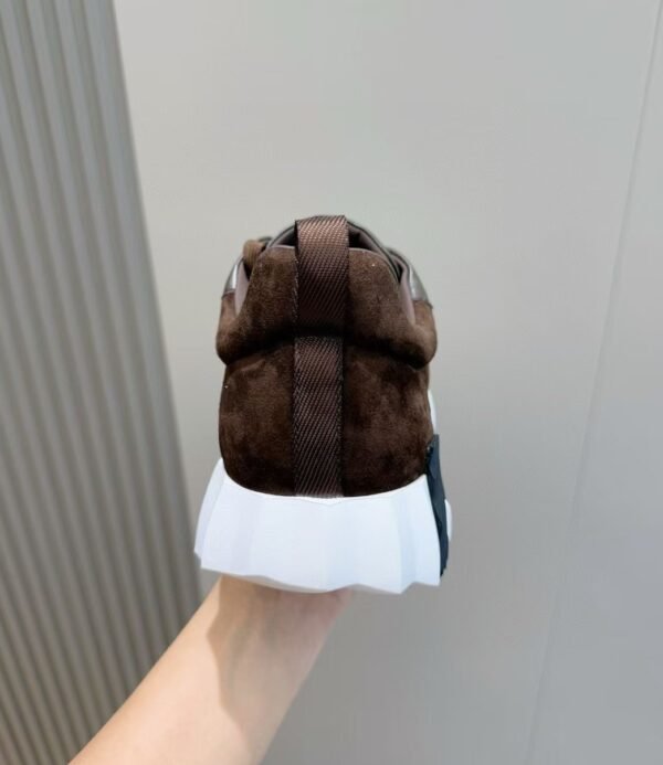 HRMS Leather & Suede Trainers – Brown with Black Accents