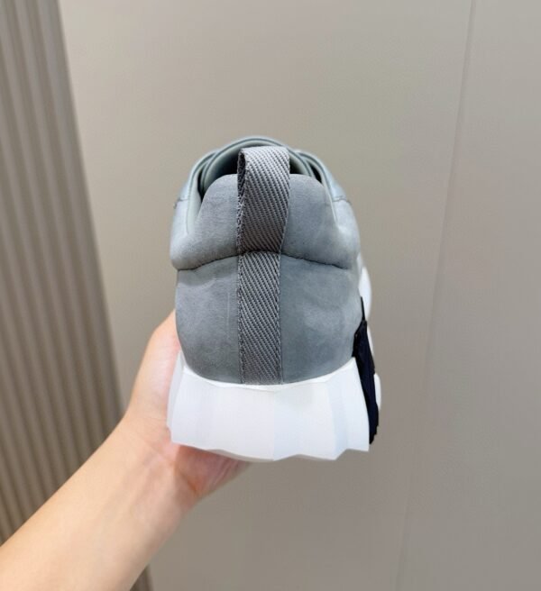 HRMS Leather & Suede Trainers – Grey