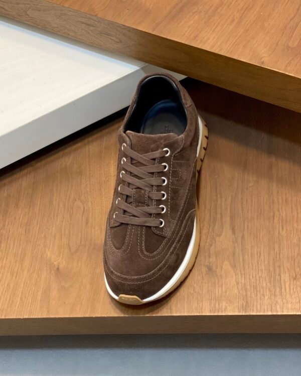 6 HRMS Low-Top Suede Trail Trainers - Brown