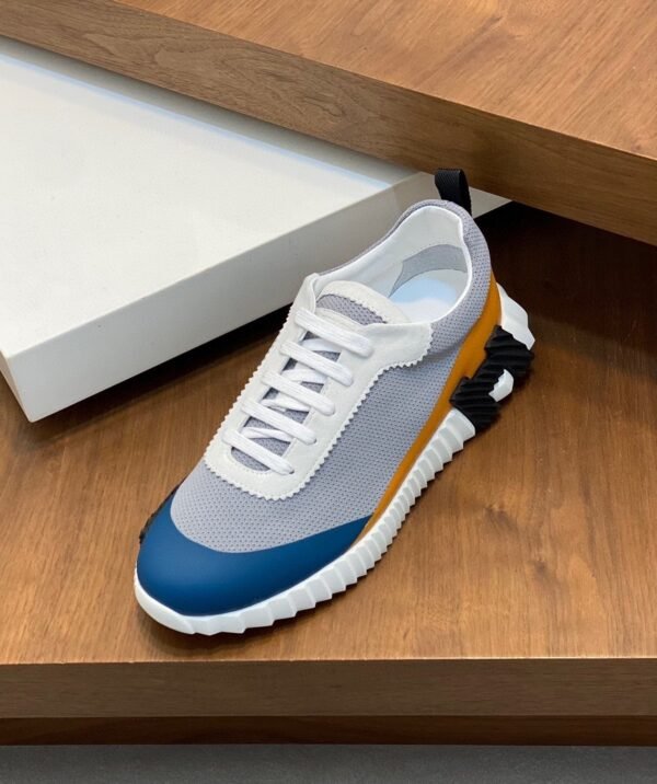 6 HRMS Mesh Low-Top Trainers – Grey Blue & Orange