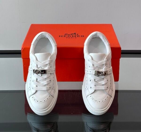 HRMS Day Leather Trainers with Palladium-Plated Kelly Buckle – All White