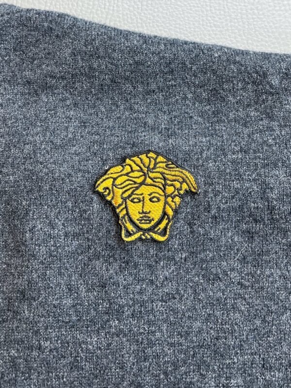 6 VRSC Embroidered Medusa Logo Wool-Blend Knit Jumper - Charcoal Grey