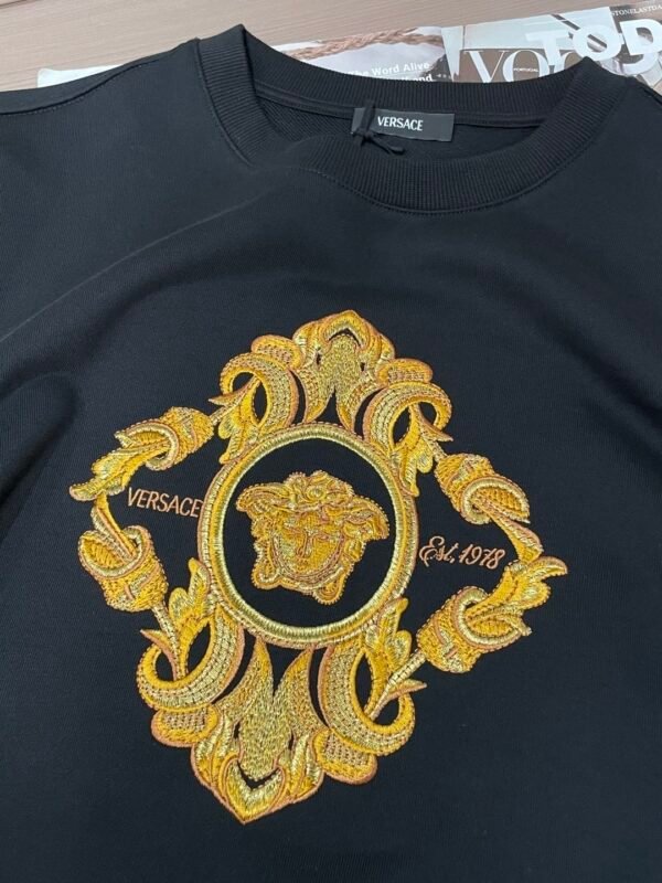 VRSC Gold Embroidered Medusa Baroque Crewneck Jumper – Black