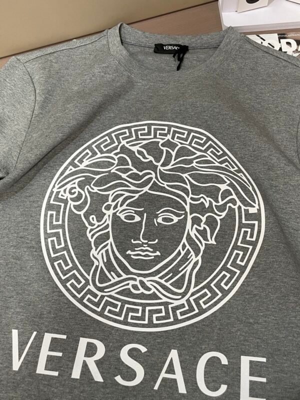 VRSC White Medusa Head Motif Cotton Crewneck Jumper – Grey