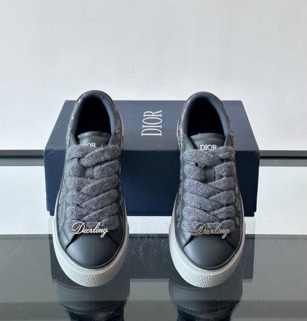 6 DXR CD Spin Grained Calfskin & Oblique Canvas Trainers – Anthracite Grey