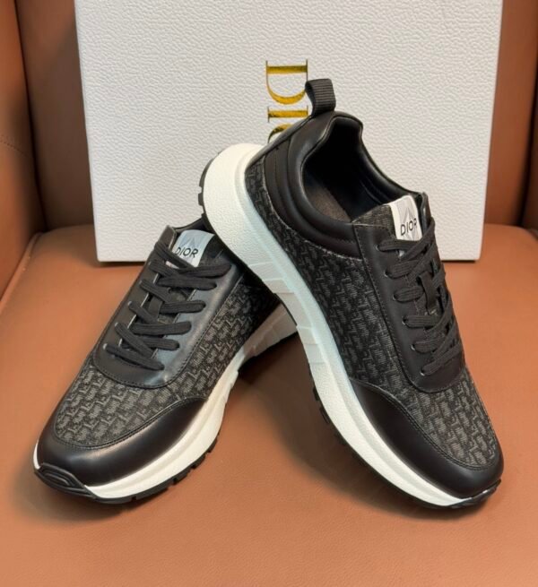 DXR CD Grey & Black Oblique Jacquard Leather Accents Runner Trainers