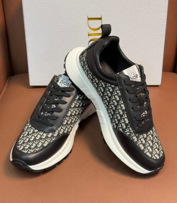 DXR CD Beige & Black Oblique Jacquard Leather Accents Runner Trainers