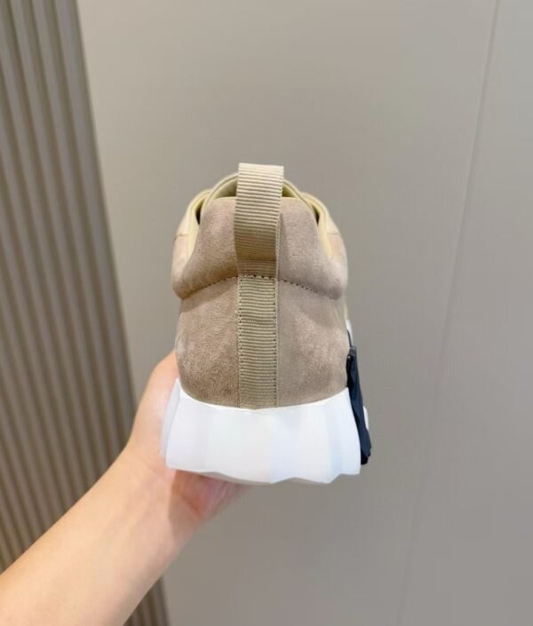 HRMS Leather & Suede Trainers – Beige