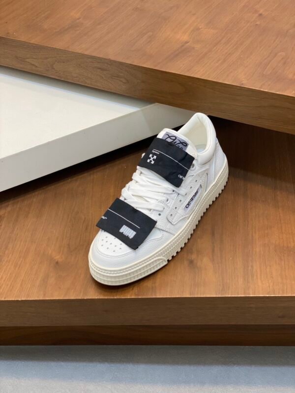 OFFW Low-Top Trainers with Tonal White Panels