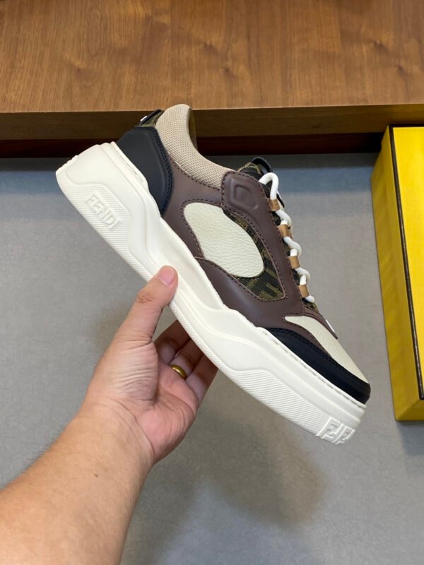 FND Low-Top Trainers with Taupe Details - Brown