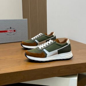 PRDA Low-Top Trainers with Contrast Panels - Green/Brown