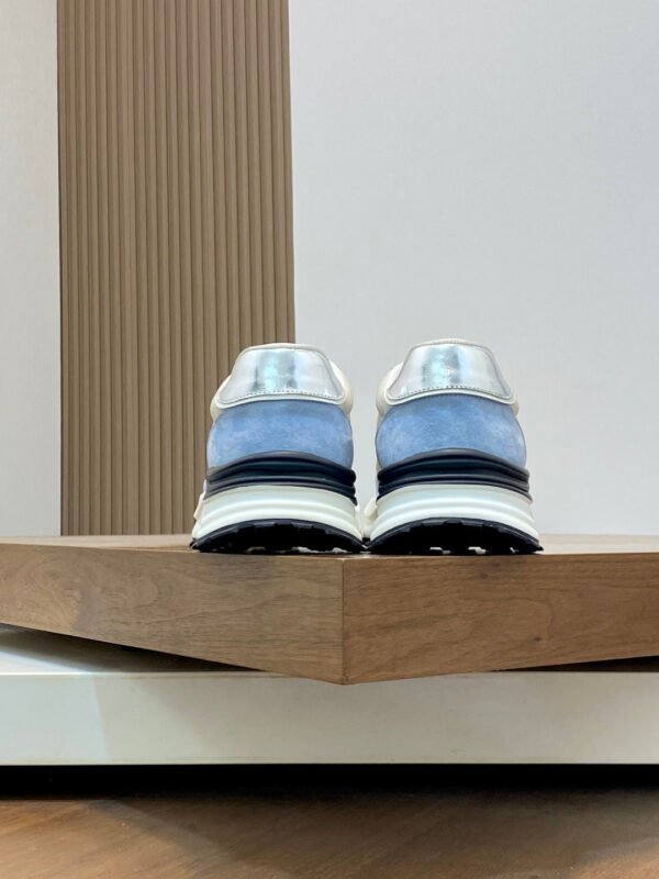 68b5a3ee GCCI Low-Top Trainers with Logo Patch - Ice Blue/Beige