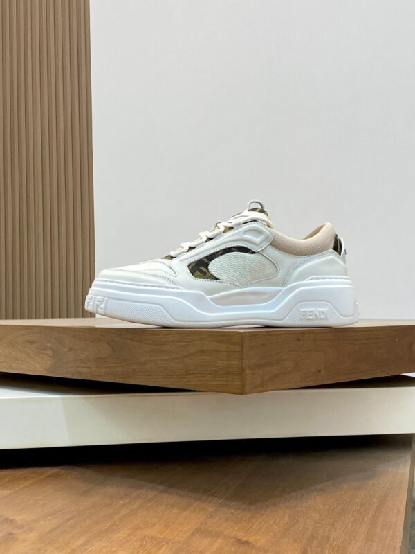 69713beb FND Low-Top Trainers with Subtle Beige Accents - White