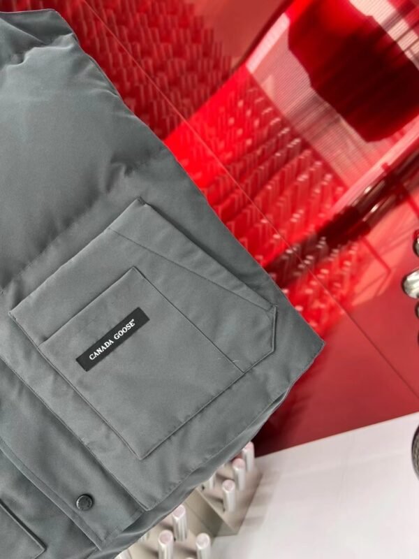 CG Puffer Gilet with Front Pockets - Grey