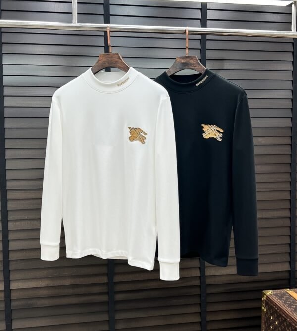 BRBY Crew Neck Jumper with Emblem Detail