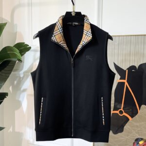 BRBY Zip-Up Gilet with Emblem Detail and Check lining - Black