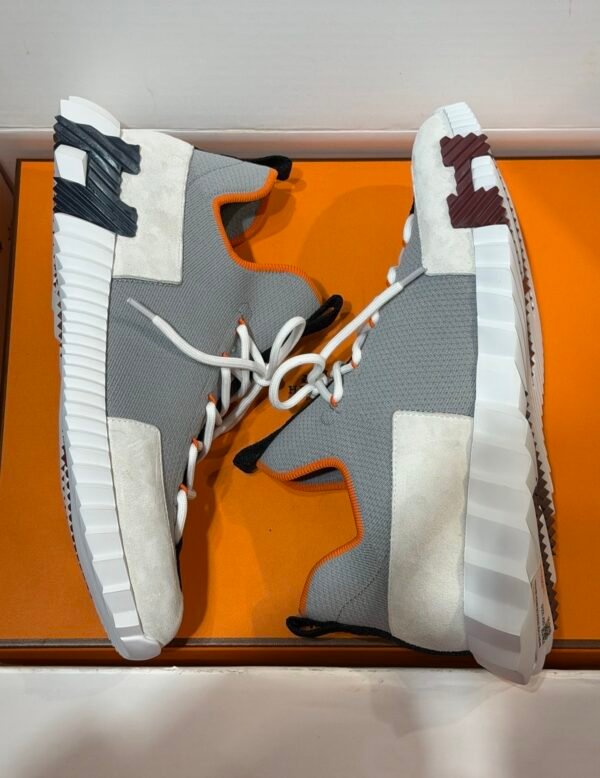 HRMS Knit & Suede Low-Top Trainers – Grey with Black Stripe