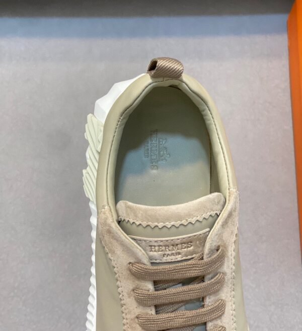 HRMS Suede & Leather Low-Top Trainers – Sand Beige