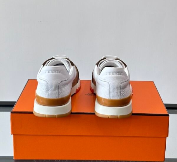 HRMS Low-Top Suede & Leather Trail Trainers – Brown & White Contrast