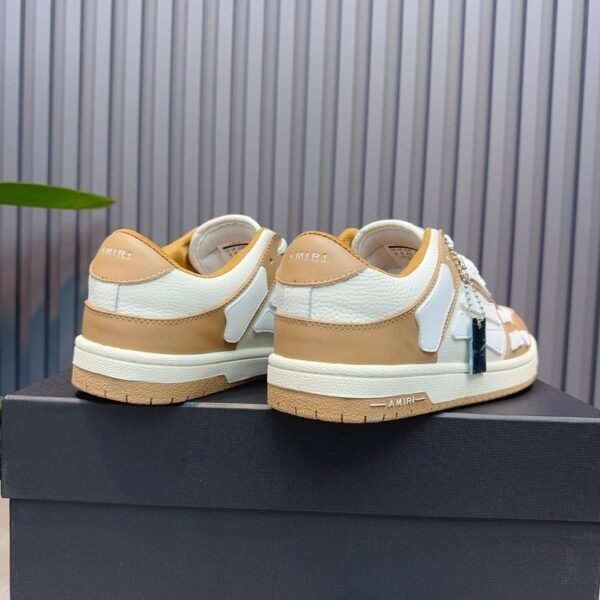 7 AMR Skel Leather Trainers – Alabaster with White Accents