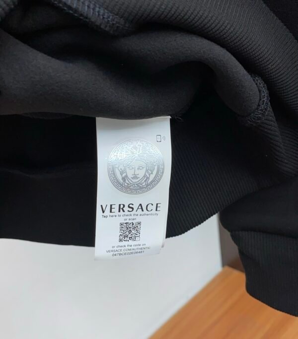 VRSC Silver Medusa Medallion Print Cotton Jumper - Black