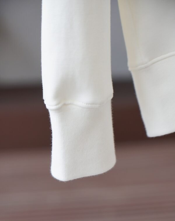 VRSC Medusa Medallion Gold-Tone Logo Print Jumper - Black